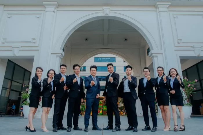 Giới Thiệu Luật Gia Nghiêm